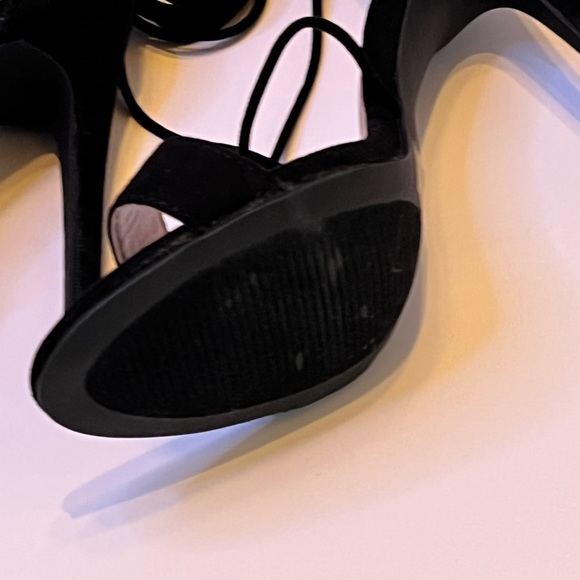 Womens x2b high heels - Picture 8 of 8